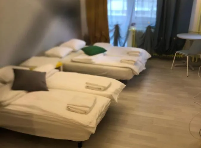 Green Apartment 96